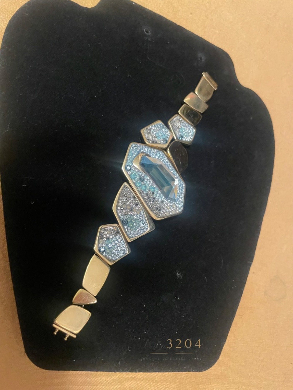 ✨ Swarovski "Rapture" Crystal Geometric Statement Bracelet ✨ - Picture 5 of 5